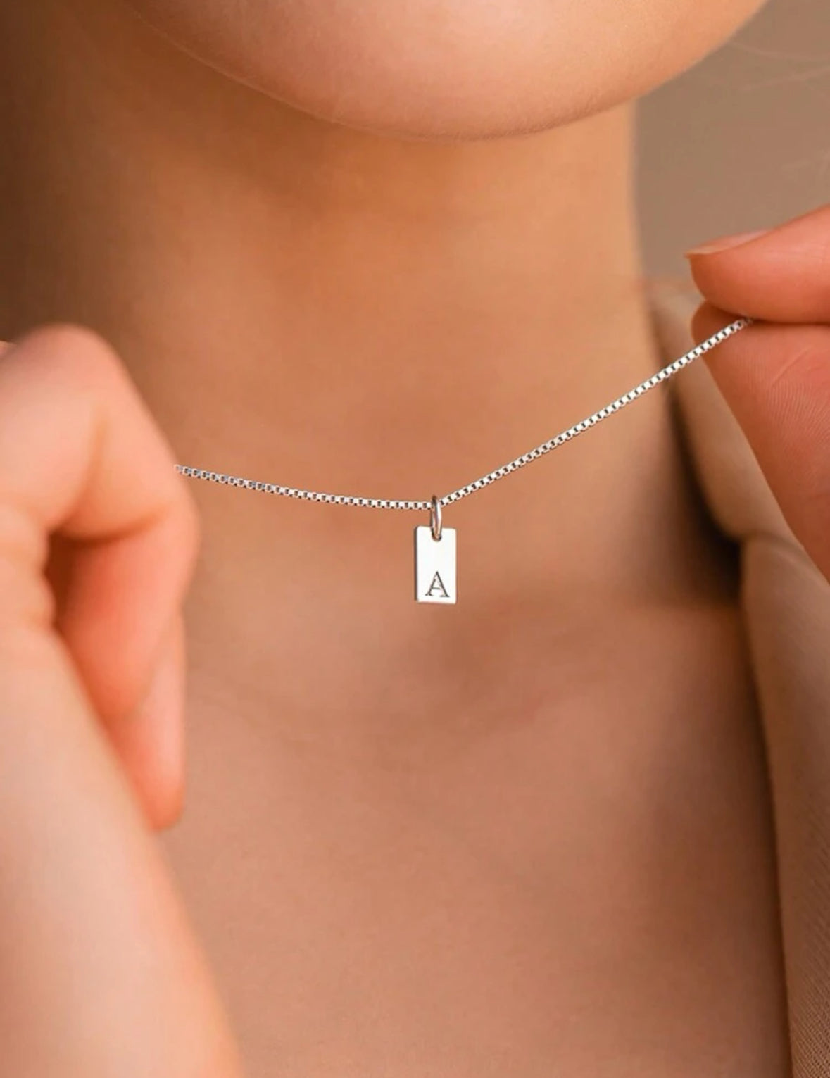 Gegrafeerde Initialen Ketting